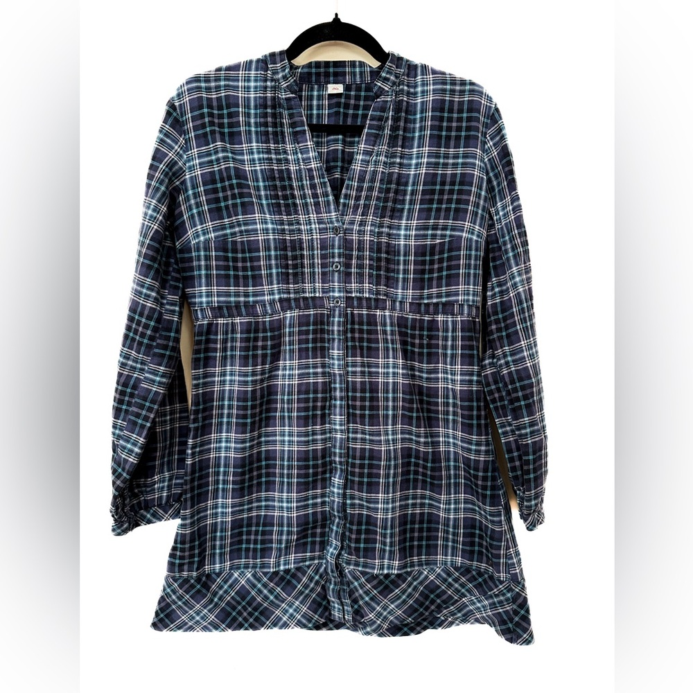 S. Oliver tunic top/dress, plaid, long sleeve, button down, ties in back